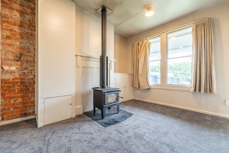 Photo of property in 92-98 High Street, Waimate, 7924