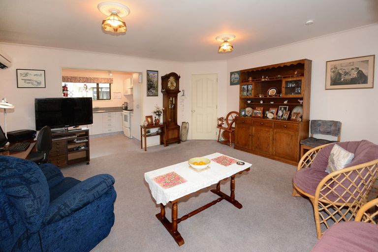 Photo of property in 17b Grove Street, Saint Kilda, Dunedin, 9012