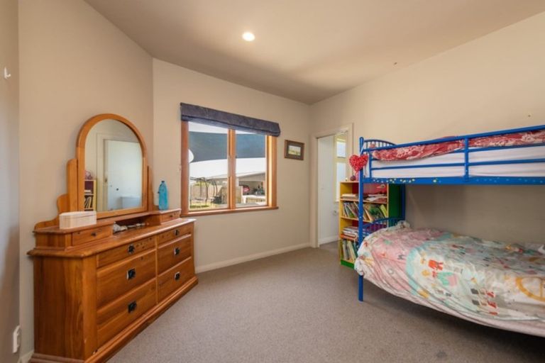 Photo of property in 8 Hill Street, Richmond, 7020