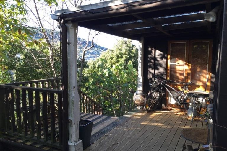 Photo of property in 23 Hawkhurst Road, Lyttelton, 8082