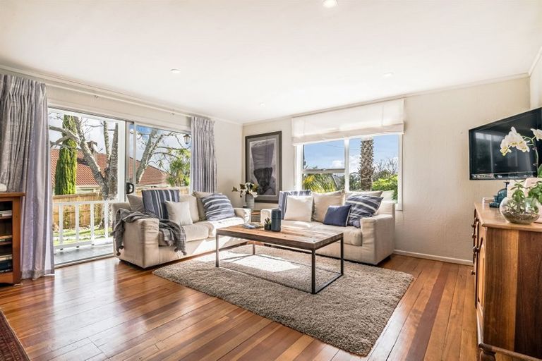 Photo of property in 4 Fifeshire Street, Belmont, Auckland, 0622