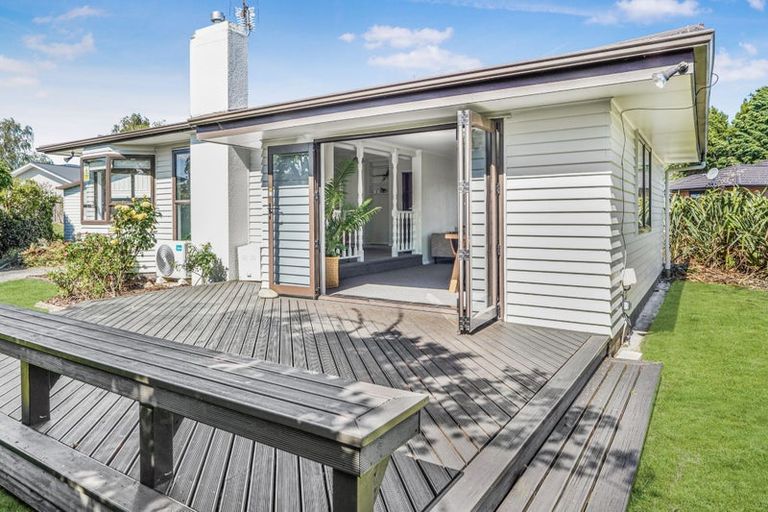 Photo of property in 16 Morris Road, Hillcrest, Hamilton, 3216