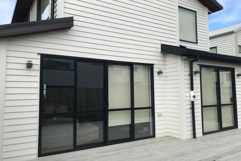 Photo of property in 3 Turbine Way, Hobsonville, Auckland, 0616