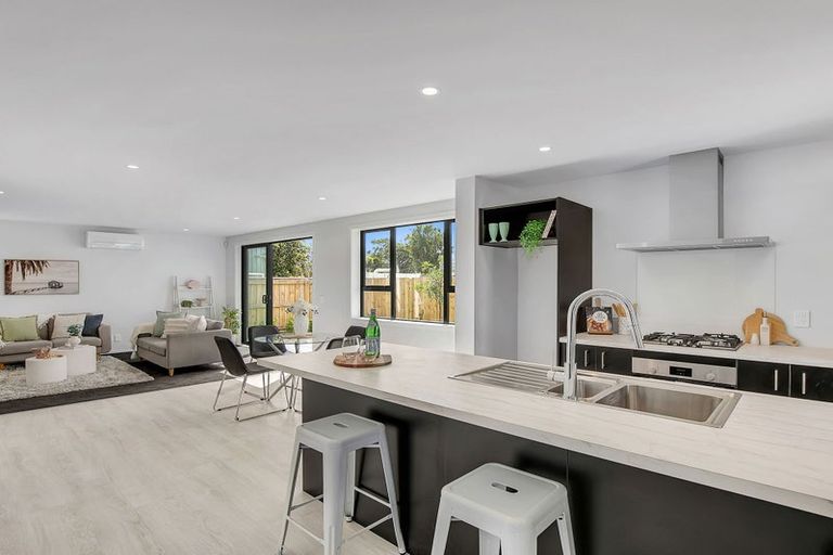 Photo of property in 95b Randwick Crescent, Moera, Lower Hutt, 5010