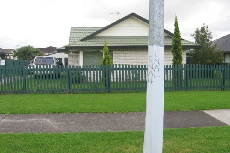 Photo of property in 8 Gadsby Road, Favona, Auckland, 2024