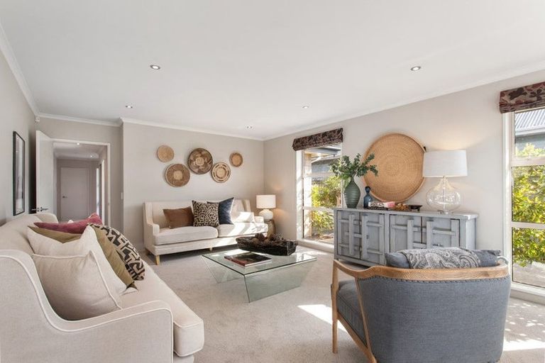 Photo of property in 98 Condell Avenue, Papanui, Christchurch, 8053