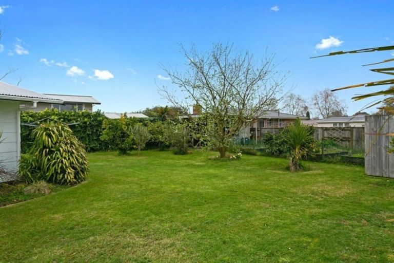 Photo of property in 83 Carlyle Street, Leamington, Cambridge, 3432