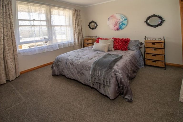Photo of property in 1 Renwick Street, Seddon, 7210