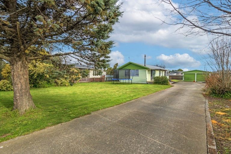 Photo of property in 80 Hedges Street, Sanson, 4817