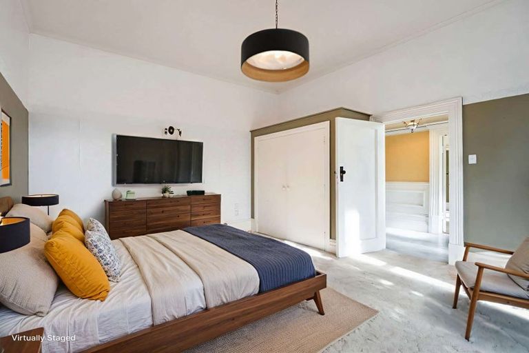 Photo of property in 21 Neidpath Road, The Glen, Dunedin, 9011