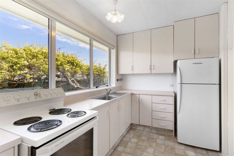 Photo of property in 15 Blakehall Place, Spreydon, Christchurch, 8024