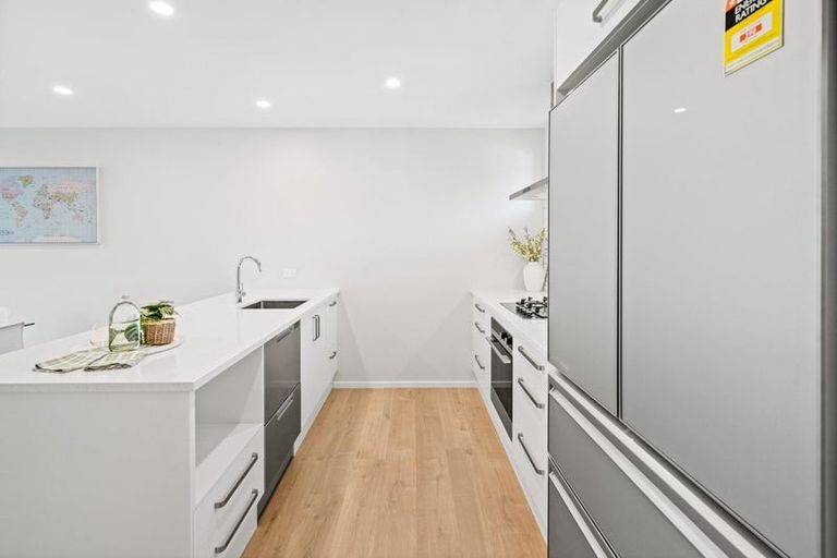 Photo of property in 16 Forge Close, Halswell, Christchurch, 8025