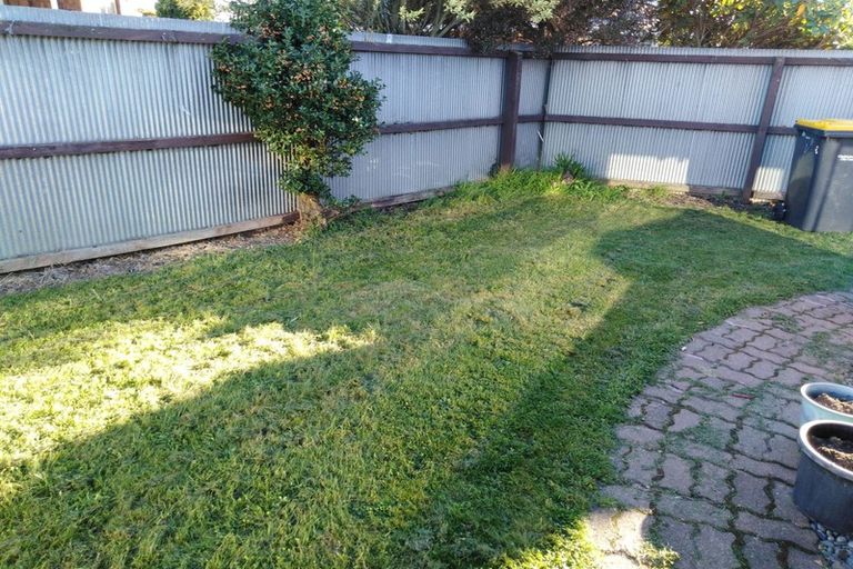 Photo of property in 2/155 Northcote Road, Northcote, Christchurch, 8052