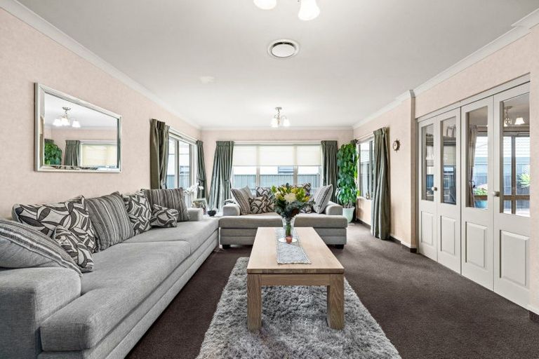 Photo of property in 43 Palmbrook Avenue, Havelock North, 4130