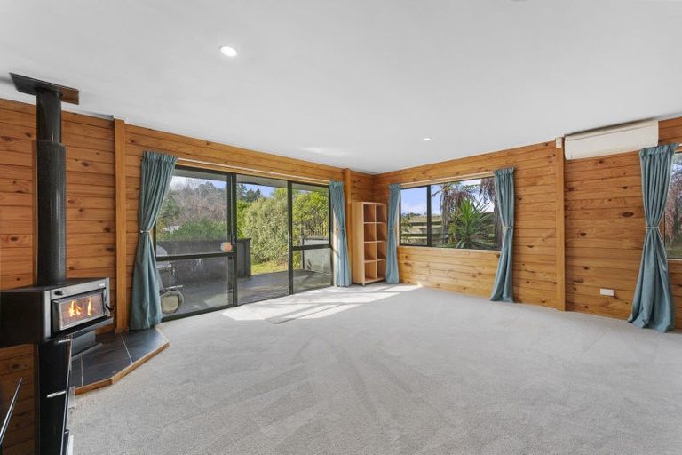 Photo of property in 25 Kiddle Drive, Hilltop, Taupo, 3330