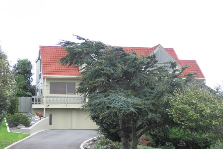 Photo of property in 10 Tahi Road, Paraparaumu Beach, Paraparaumu, 5032