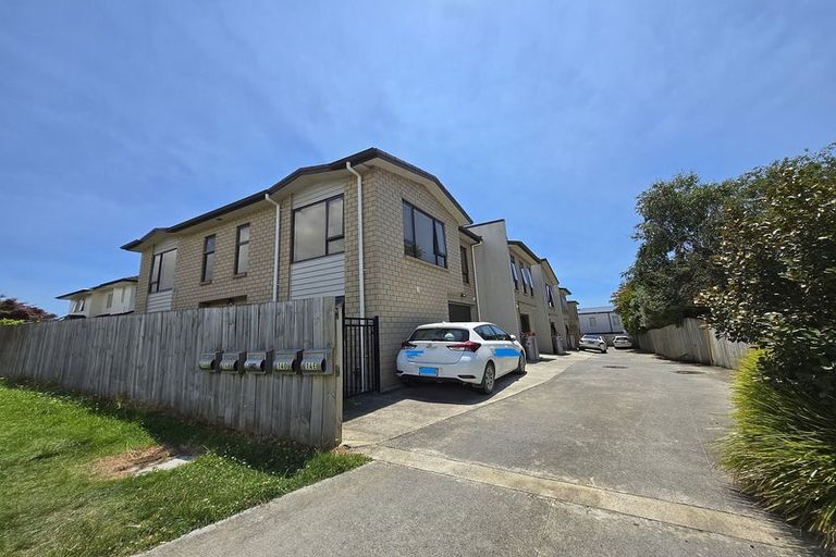 Photo of property in 14a Elliot Street, Howick, Auckland, 2014