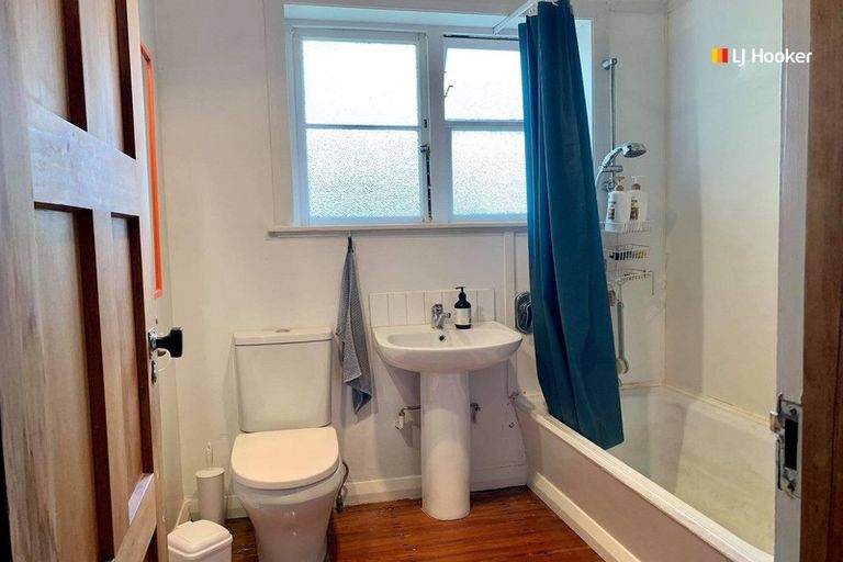 Photo of property in 17 Forresbank Avenue, Wakari, Dunedin, 9010