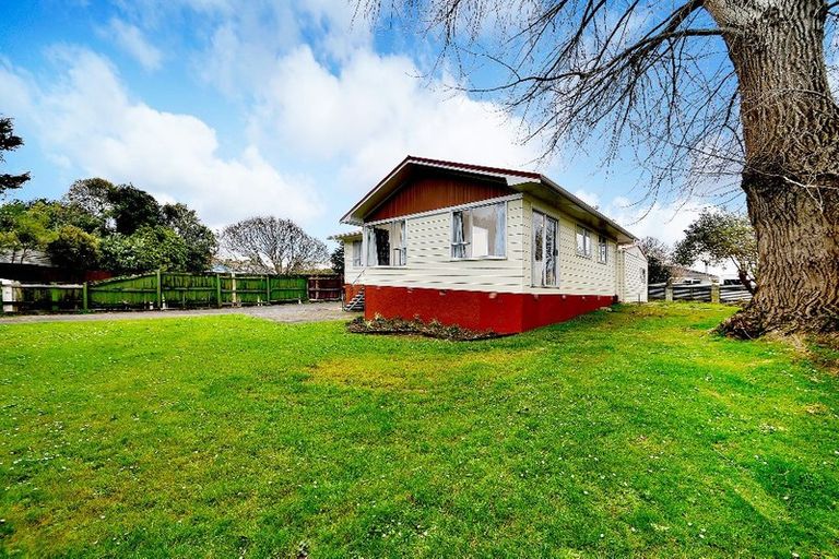 Photo of property in 21 Chrisarda Place, Red Hill, Papakura, 2110