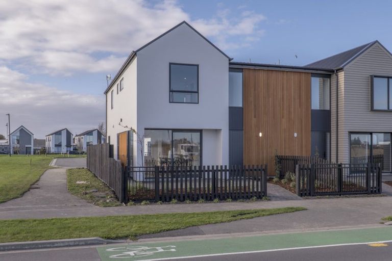 Photo of property in 5 Monsaraz Boulevard, Halswell, Christchurch, 8025