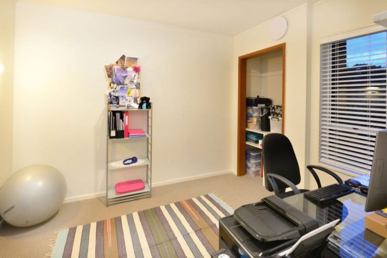 Photo of property in 51 Maygrove Drive, Orewa, 0931
