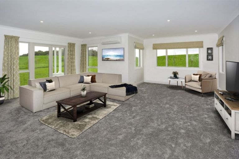 Photo of property in 3 Sands Road, Waiuku, 2681