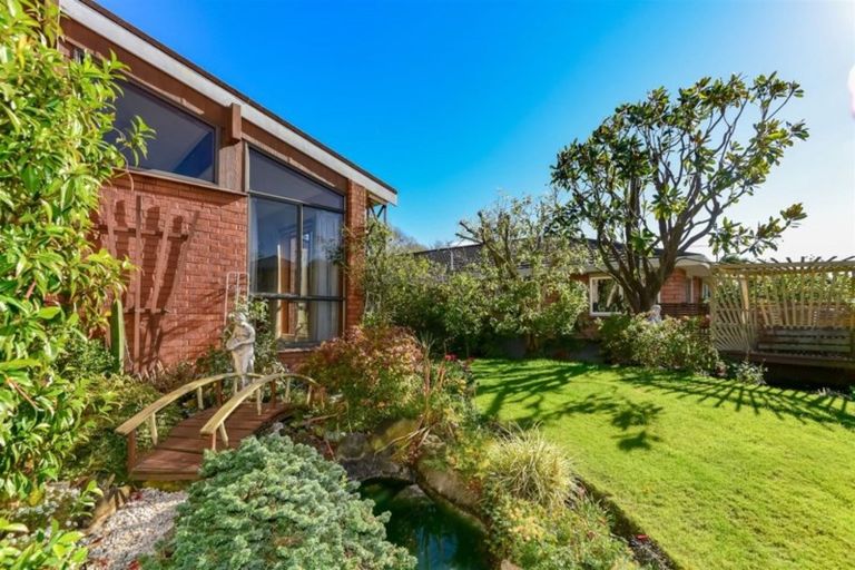 Photo of property in 5 Waimokihi Place, Somerfield, Christchurch, 8024