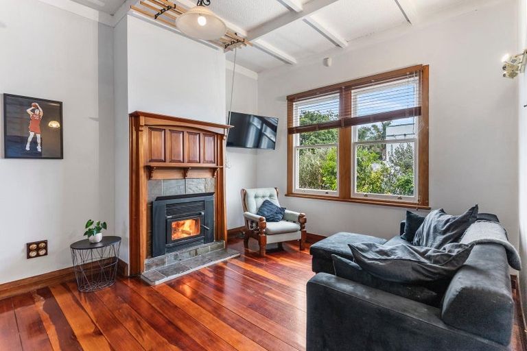 Photo of property in 1/39 Great South Road, Papakura, 2110