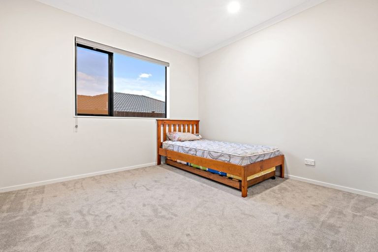 Photo of property in 7 Calder Crescent, Pokeno, 2402
