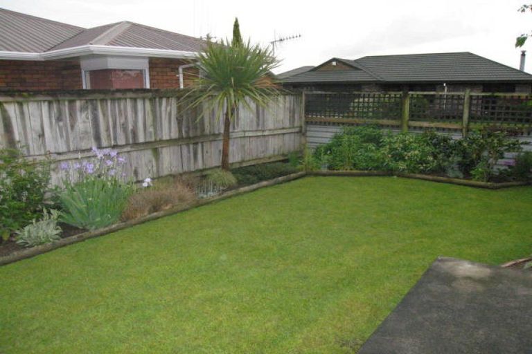 Photo of property in 8 Saint Pauls Court, Highbury, Palmerston North, 4412