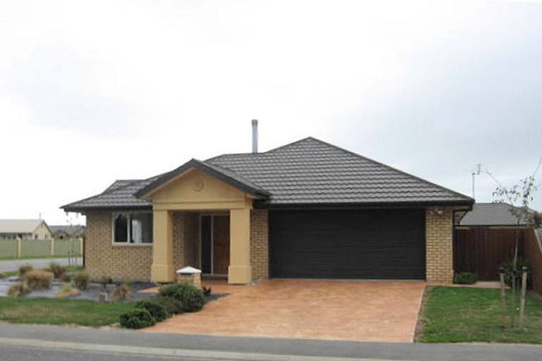 Photo of property in 128 Lowes Road, Rolleston, 7614