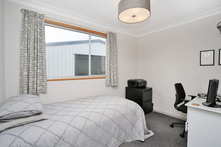 Photo of property in 5 Moray Crescent, Grasmere, Invercargill, 9810