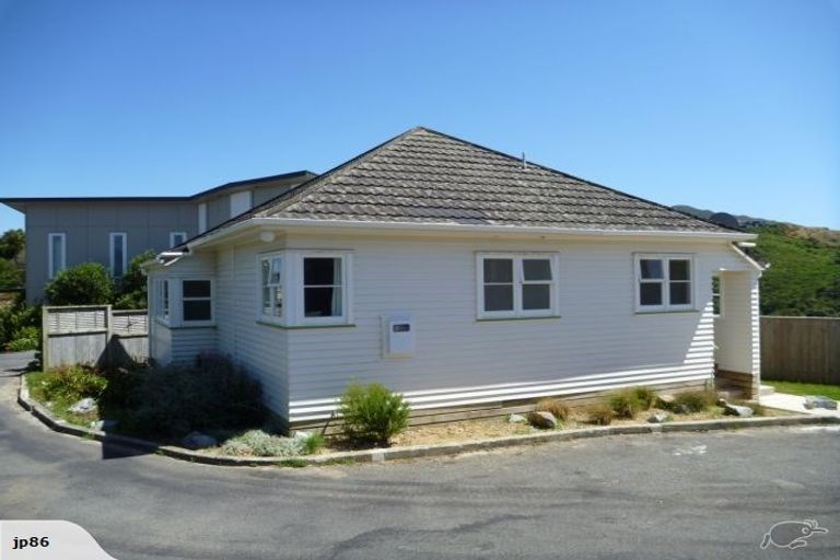 Photo of property in 140 Homebush Road, Khandallah, Wellington, 6035