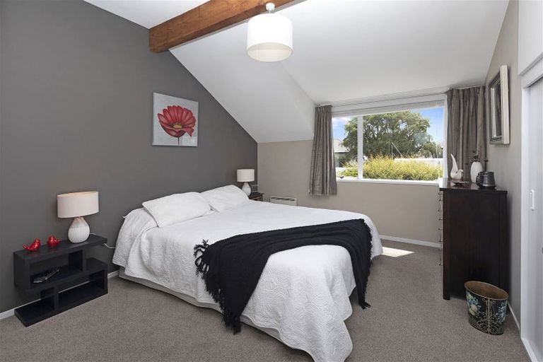 Photo of property in 3 Westburn Terrace, Burnside, Christchurch, 8041