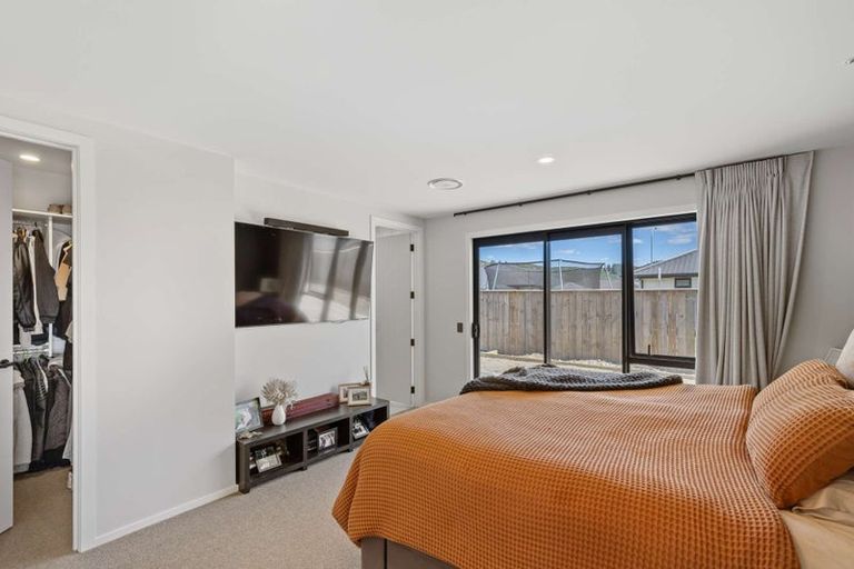 Photo of property in 38 George Fyfe Way, Wakefield, 7025