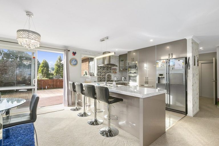 Photo of property in 61 Grandvista Drive, Green Island, Dunedin, 9018