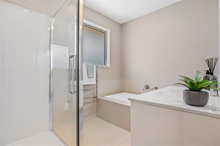 Photo of property in 5a Cossar Street, Burwood, Christchurch, 8083