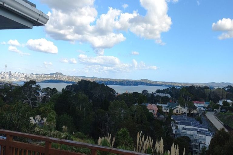 Photo of property in 82a Mokoia Road, Birkenhead, Auckland, 0626