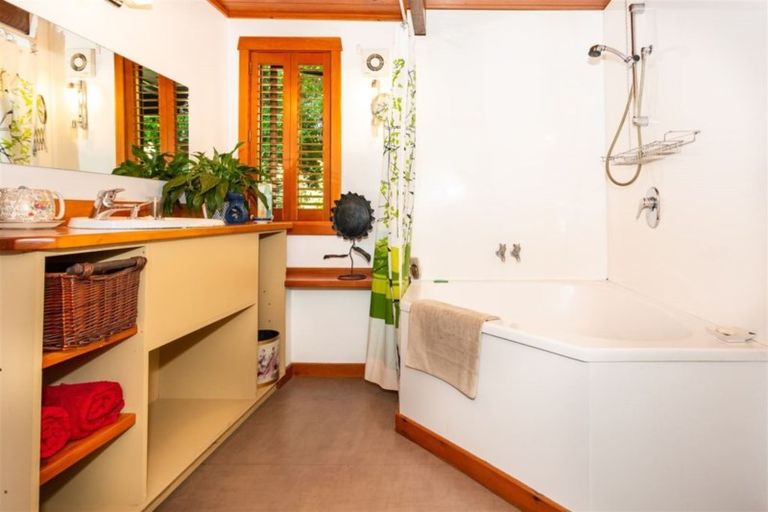 Photo of property in 189 Main Road, Allandale, Lyttelton, 8971