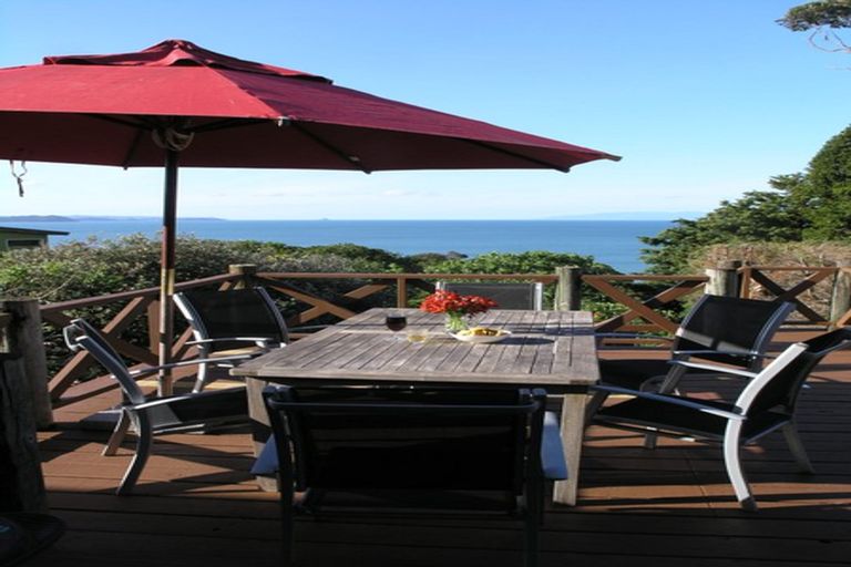 Photo of property in 169 Howard Road, Orere Point, Papakura, 2585