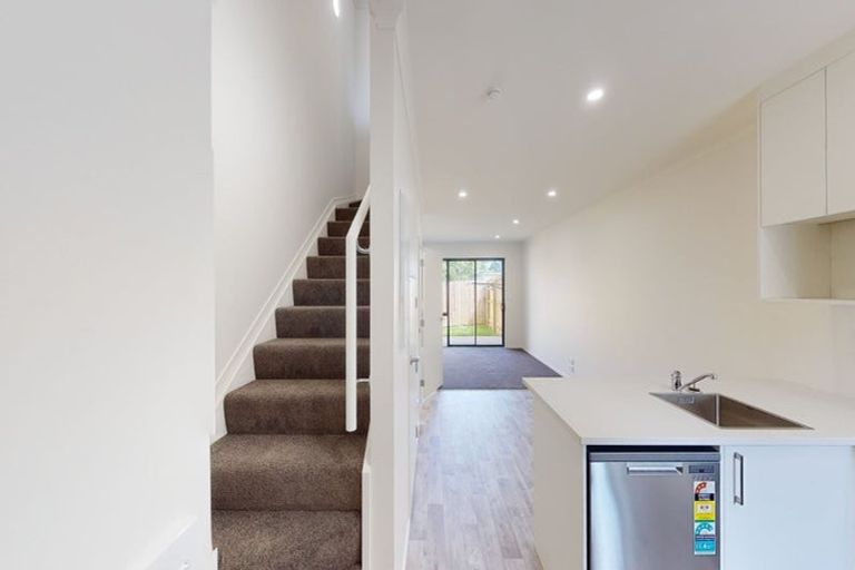 Photo of property in 8/16 Russell Road, Manurewa, Auckland, 2102