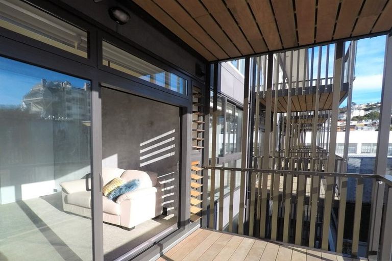 Photo of property in Vedado Apartments, 207/41 Hopper Street, Mount Cook, Wellington, 6011