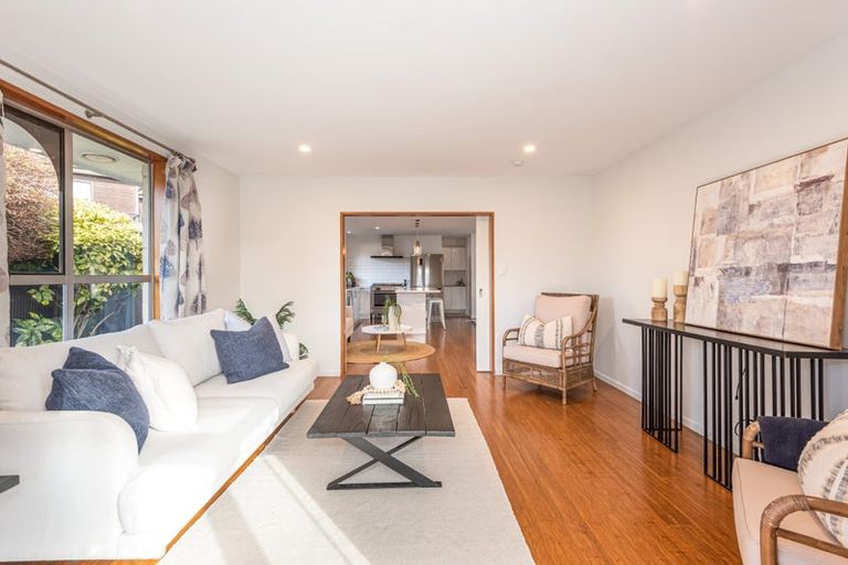 Photo of property in 27 Resolution Place, Bryndwr, Christchurch, 8053