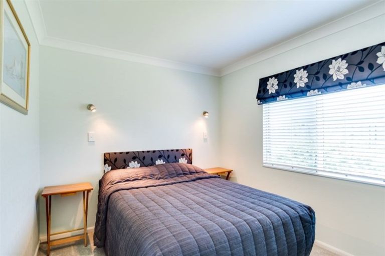 Photo of property in 83 Kensington Drive, Taradale, Napier, 4112