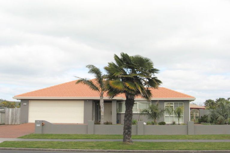 Photo of property in 40 Santa Monica Drive, Papamoa Beach, Papamoa, 3118