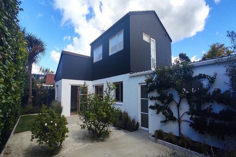 Photo of property in 2/57 Killarney Street, Takapuna, Auckland, 0622