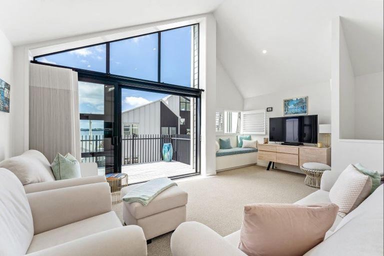 Photo of property in 21 Boathouse Bay Lane, Snells Beach, 0920