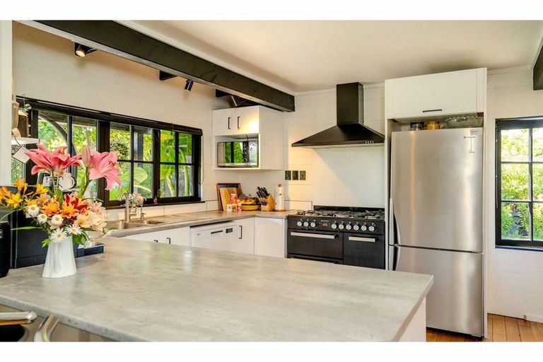 Photo of property in 17 Pickmere Lane, Kerikeri, 0230