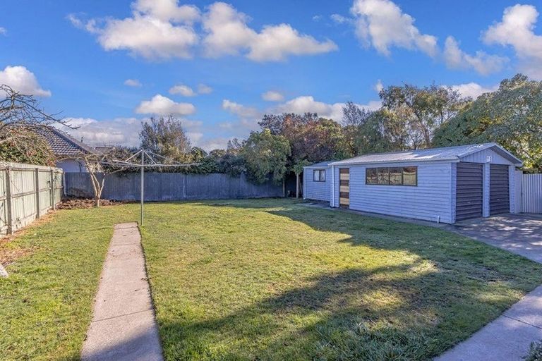 Photo of property in 109 Carisbrooke Street, Aranui, Christchurch, 8061