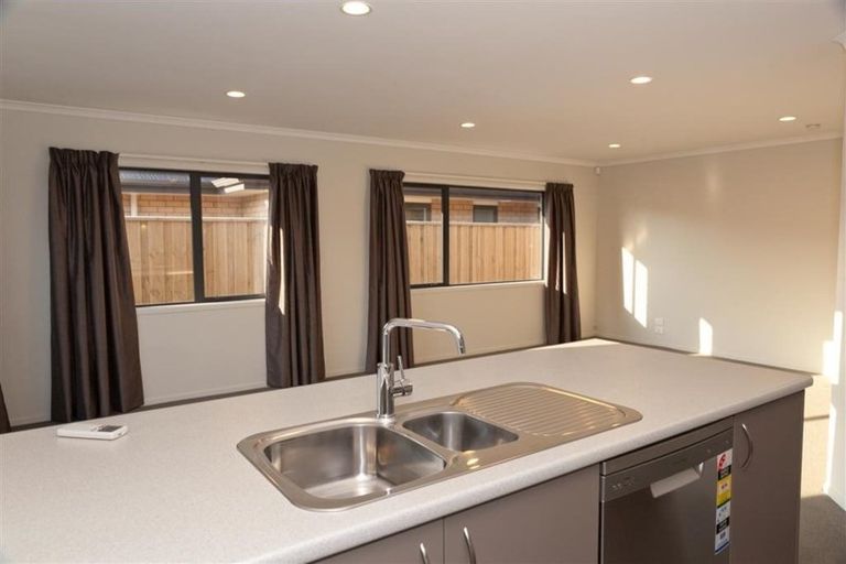 Photo of property in 32 Brittan Drive, Rolleston, 7615